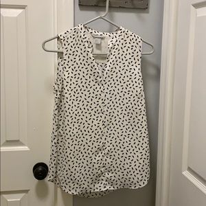 White with black detail h&m top